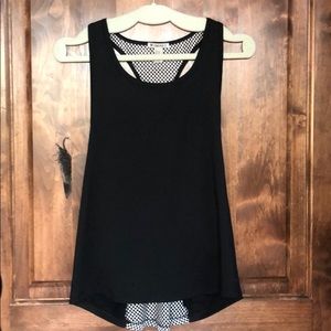 Forever 21 Black and White Sleeveless Athletic Top